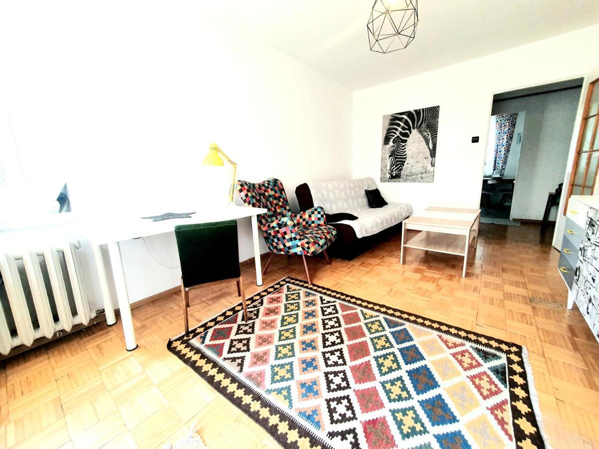 Yellow Apartment Oposite Zoo Stary Toruń Εξωτερικό φωτογραφία