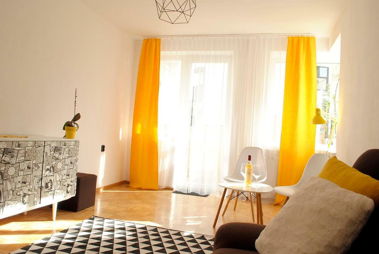 Yellow Apartment Oposite Zoo Stary Toruń Εξωτερικό φωτογραφία